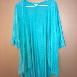 Beautiful turquoise LuLaRoe flowing top